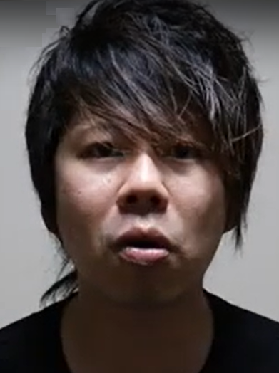 大西泰敬1.png