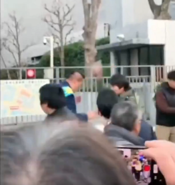 立花孝志6.png